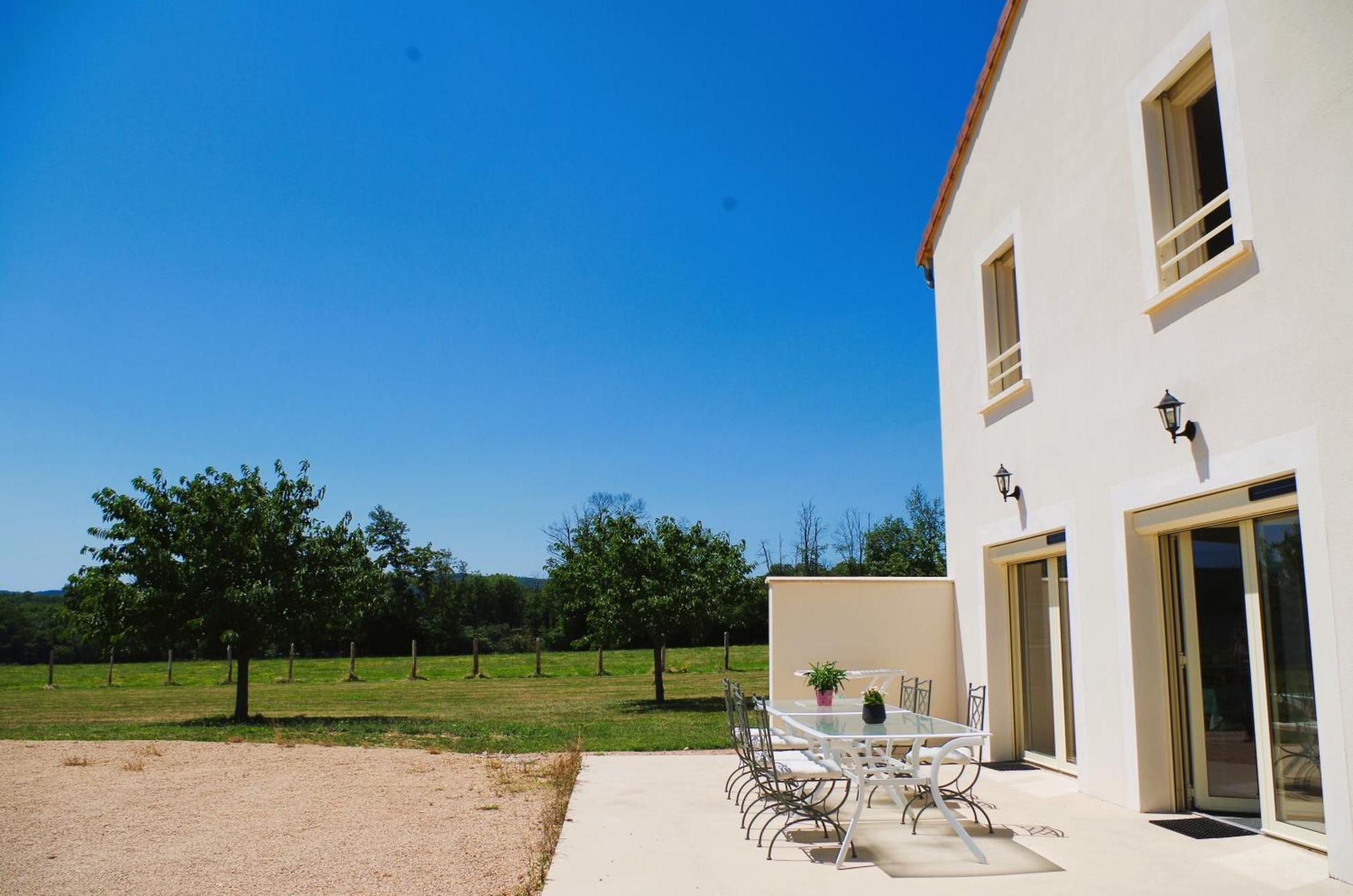 La maison du Négociant Lugny Esterno foto